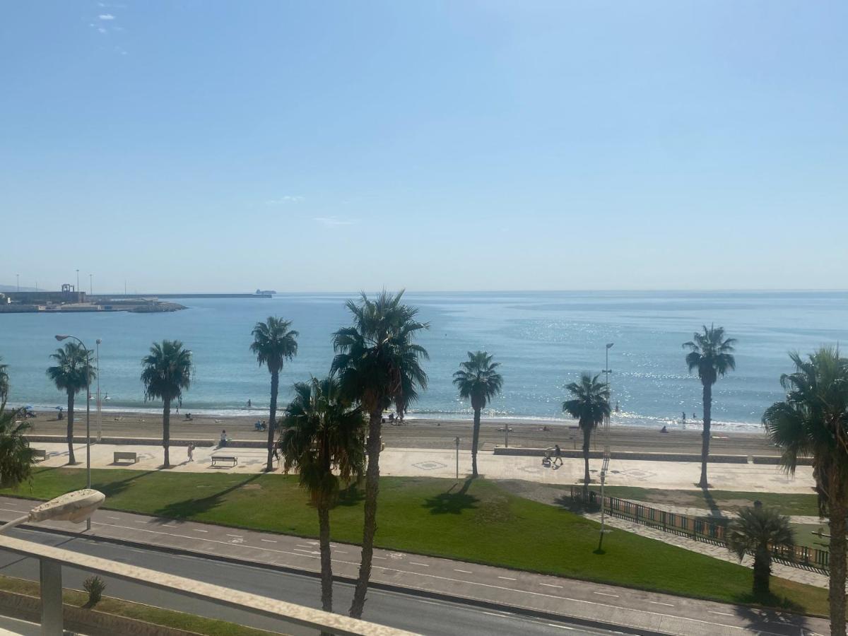 Moderno Y Completo Apartamento Frente Al Mar Malaga Exterior photo